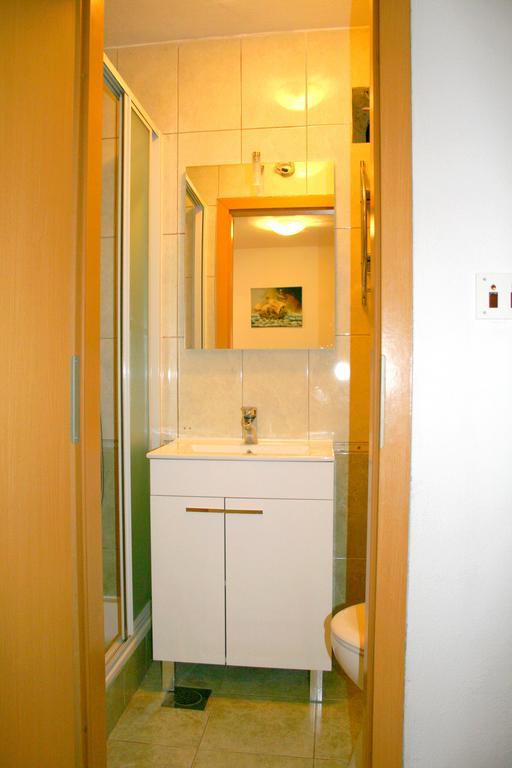 Rooms And Apartments Emily Split Extérieur photo