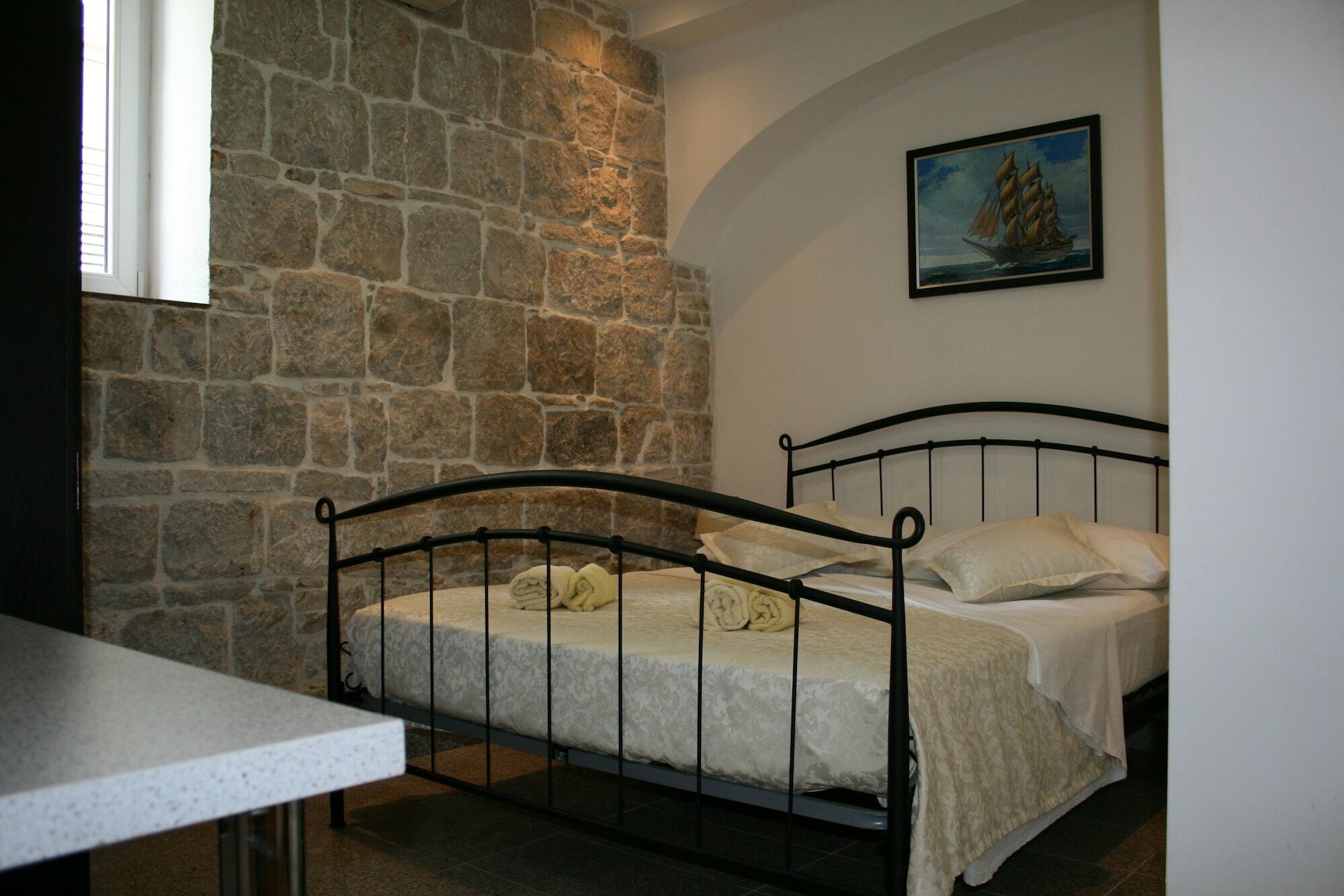 Rooms And Apartments Emily Split Extérieur photo